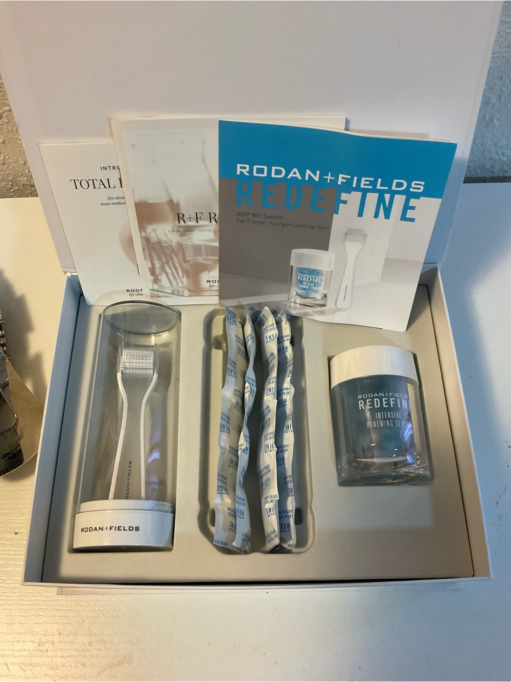 Rodan+Fields Redefine AMP MD System